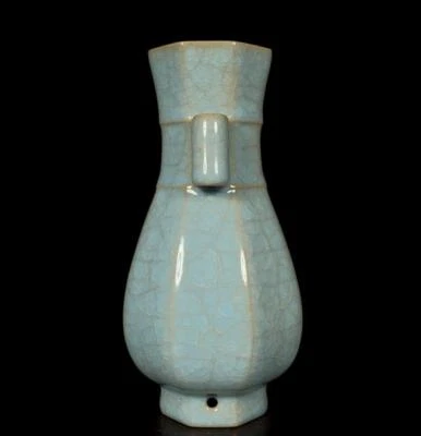 Old Chinese Ru Yao Ru Kiln Vase w/ear CK560