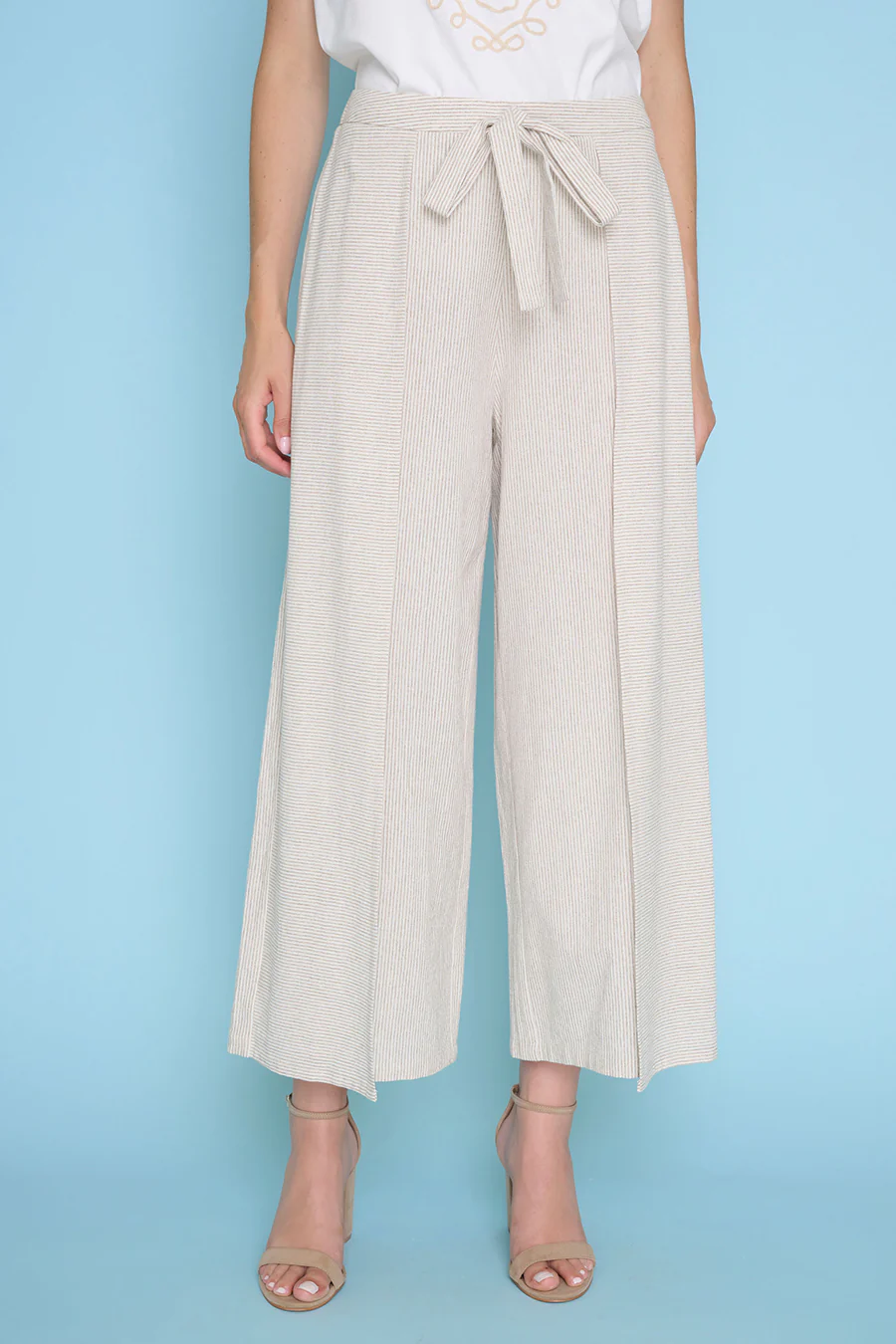 Belted Wide-Leg Cropped Pants