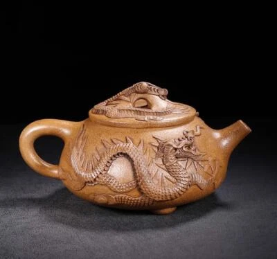 Gu Jingzhou Signed Old Chinese Handmade Yixing Zisha Teapot w/dragon N196