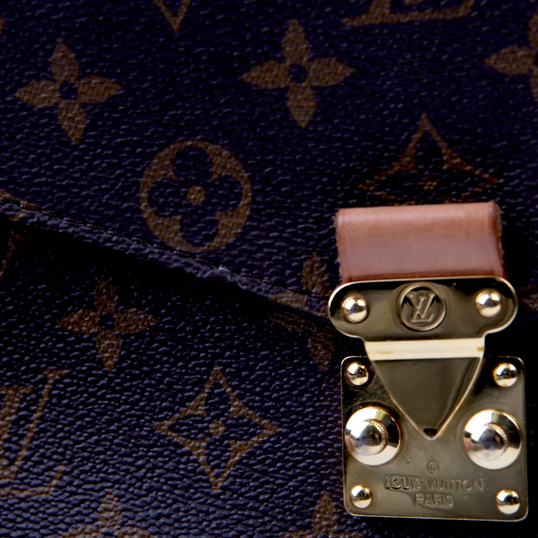 Pochette Metis Monogram