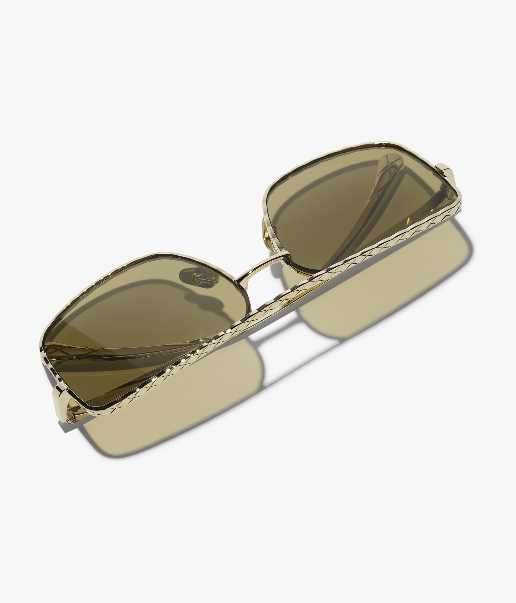 Pilot Sunglasses