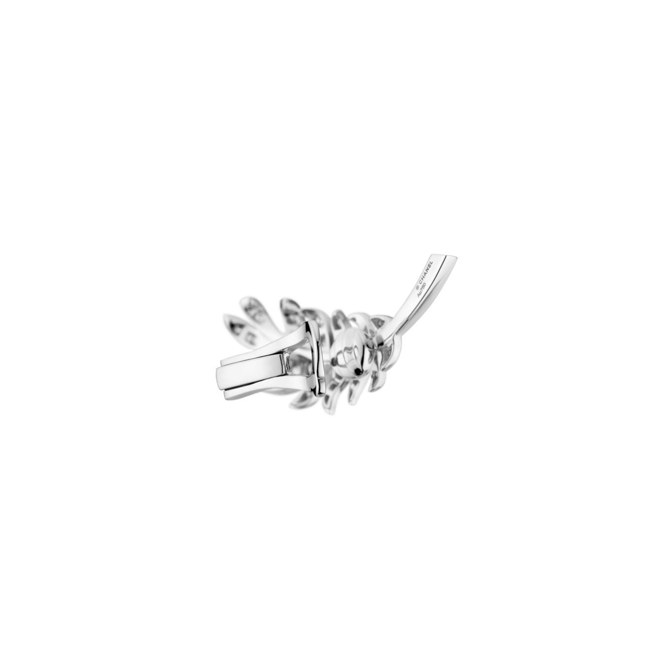 Plume de Chanel crawling clip earrings