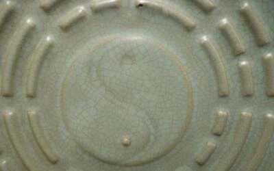 Old Chinese Ru Yao Ru Kiln Dish w/Bagua