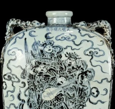 37CM Tianshun Signed Old Chinese Blue & White Porcelain Vase w/ figure CK87