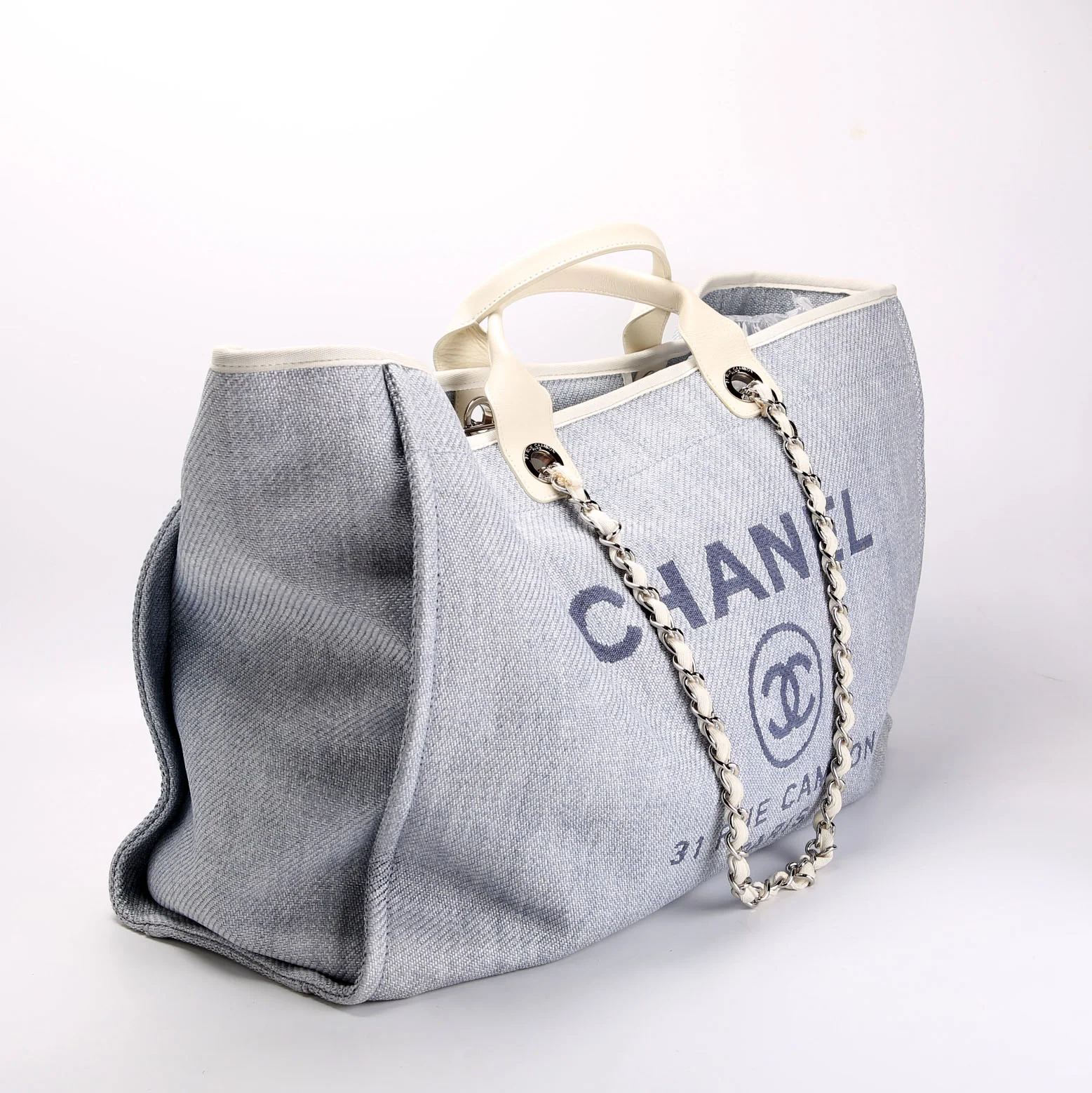 CHANEL Deauville Denim Tote Large 19M