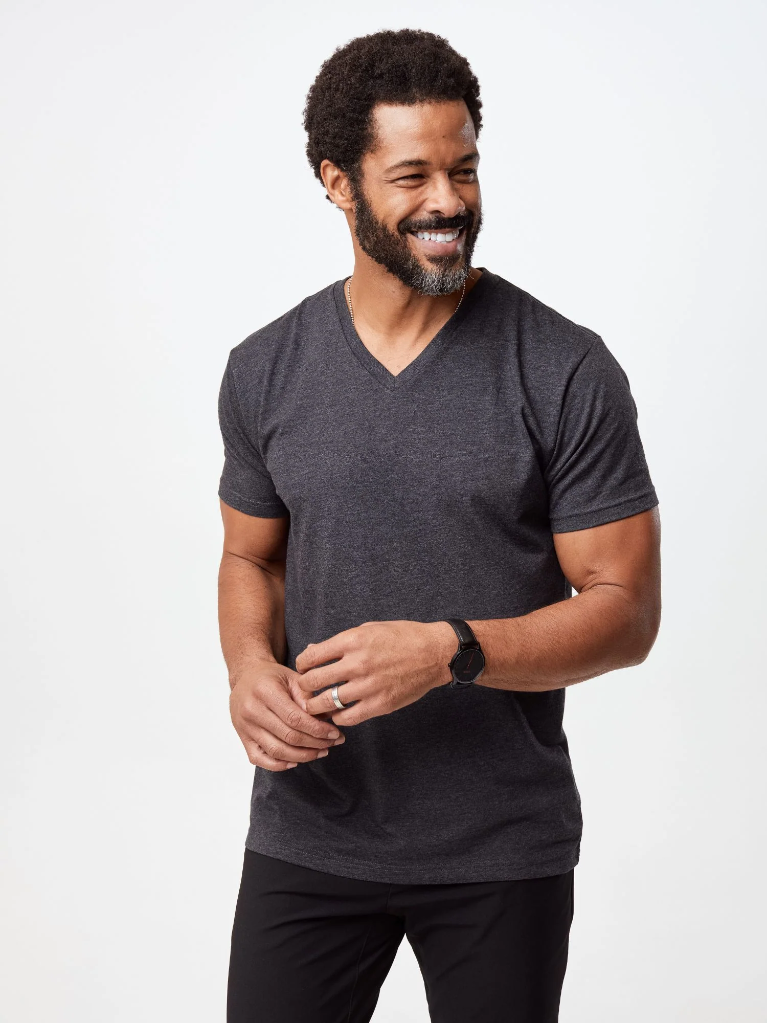 Spring Essentials V-Neck 6-Pack