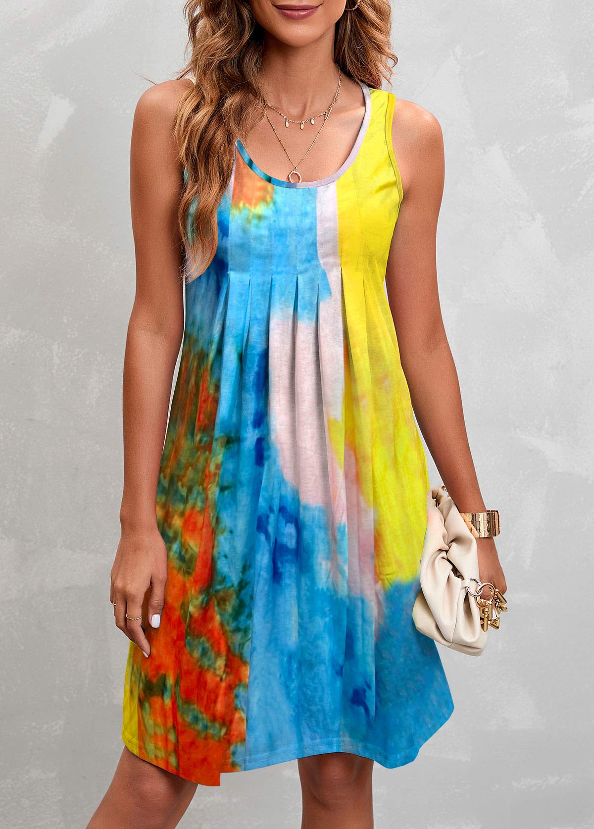Sleeveless Round Neck Pleated Design Dress