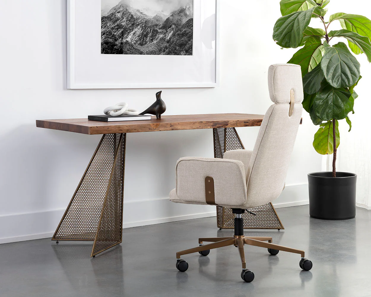 Mickey Desk Modern Writing Desk with Storage for Home Office, Study Room, or Bedroom Workspace