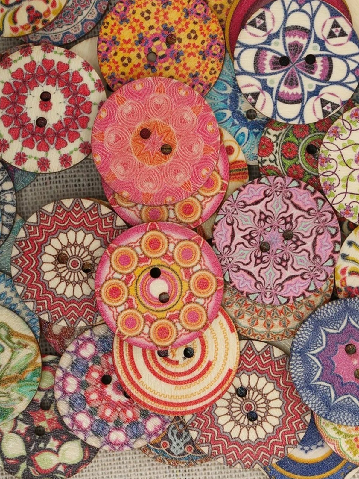 50 pieces of 25mm multicolor wooden buttons round sewing buttons for DIY woven bags, hats and decorations