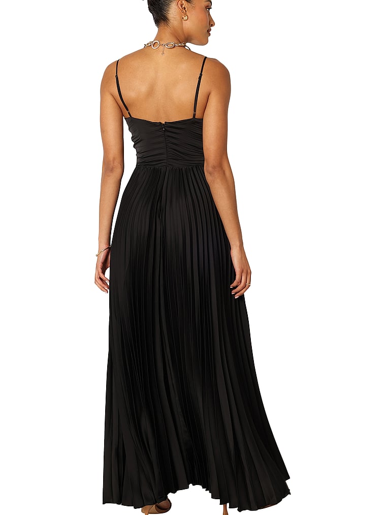Petal & Pup Naira Pleated Maxi Dress
