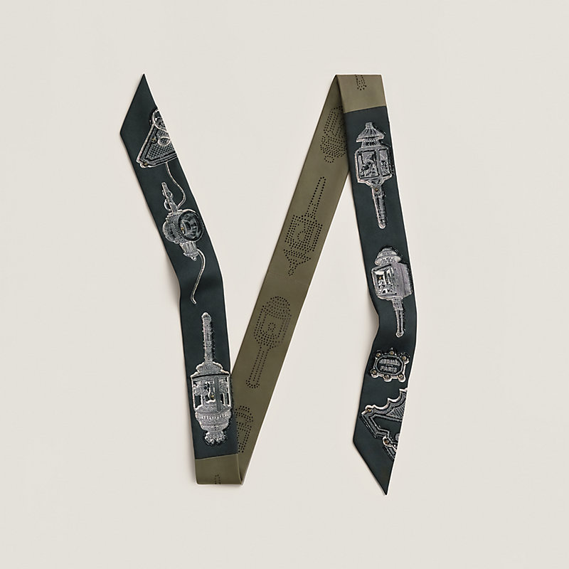 Merveilleuses Lanternes embroidered Twilly