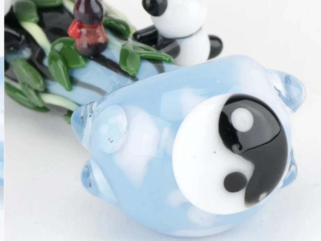Climbing Pandas Pipe