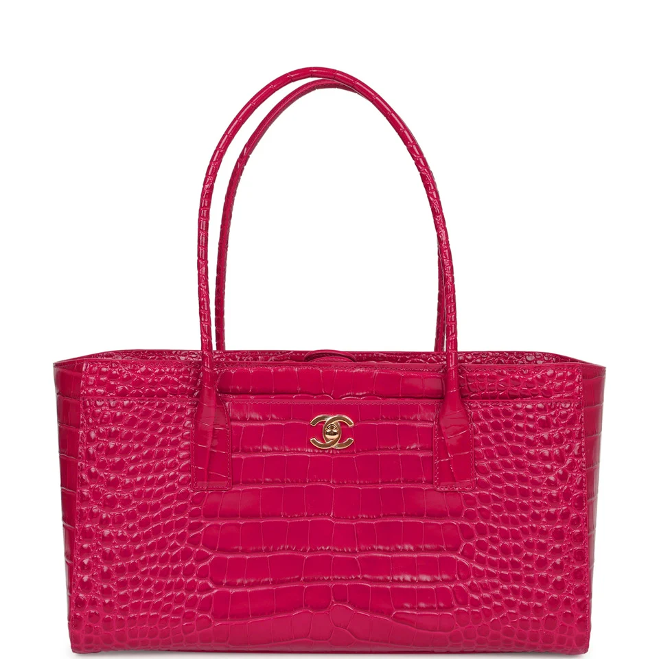 CHANEL Small Cerf Shopping Bag Fuchsia Croc Embossed Calfskin Gold Hardware