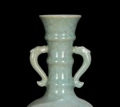 Old Chinese Guan Yao Guan Kiln Vase W/dragon ear N901