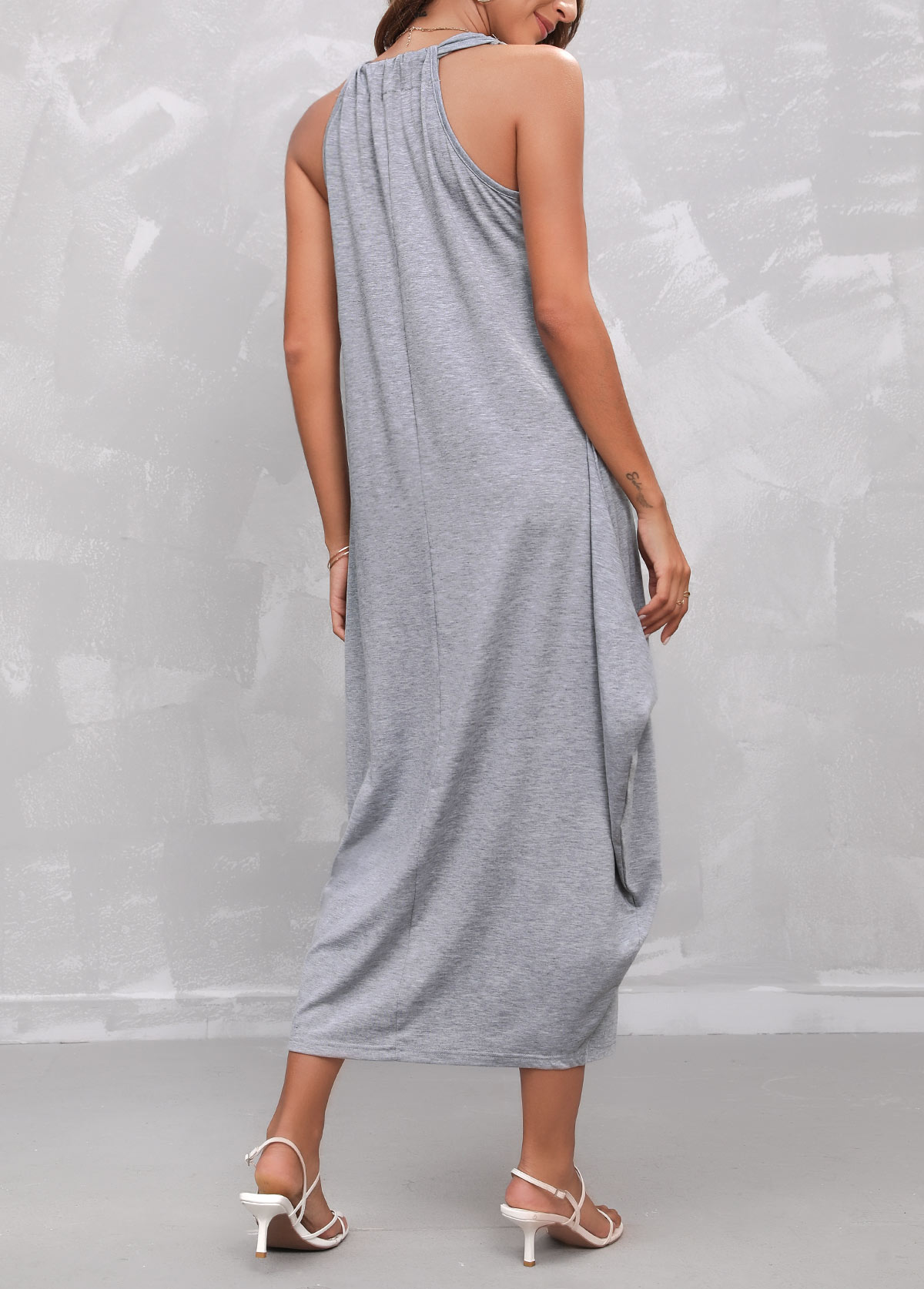 Light Grey Sleeveless Round Neck Dress