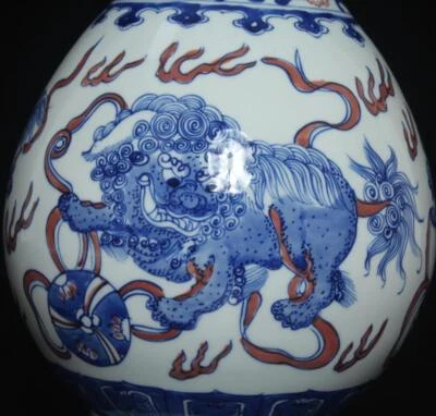 37CM Qianlong Singed Old Chinese Blue & White Porcelain Vase w/ kylin