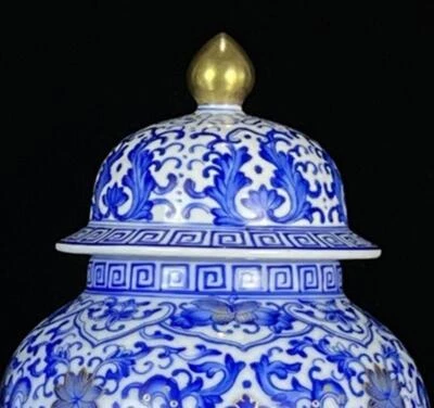 Pair Qianlong Signed Old Chinese Blue and White Lid Pot W/flower N682