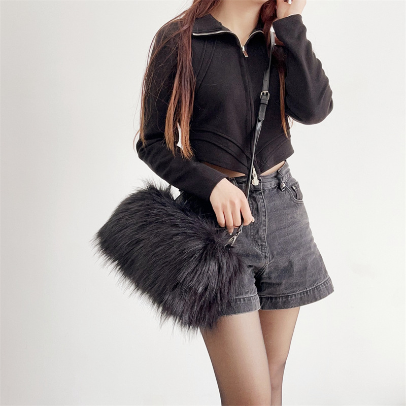 Plush messenger European style handbag