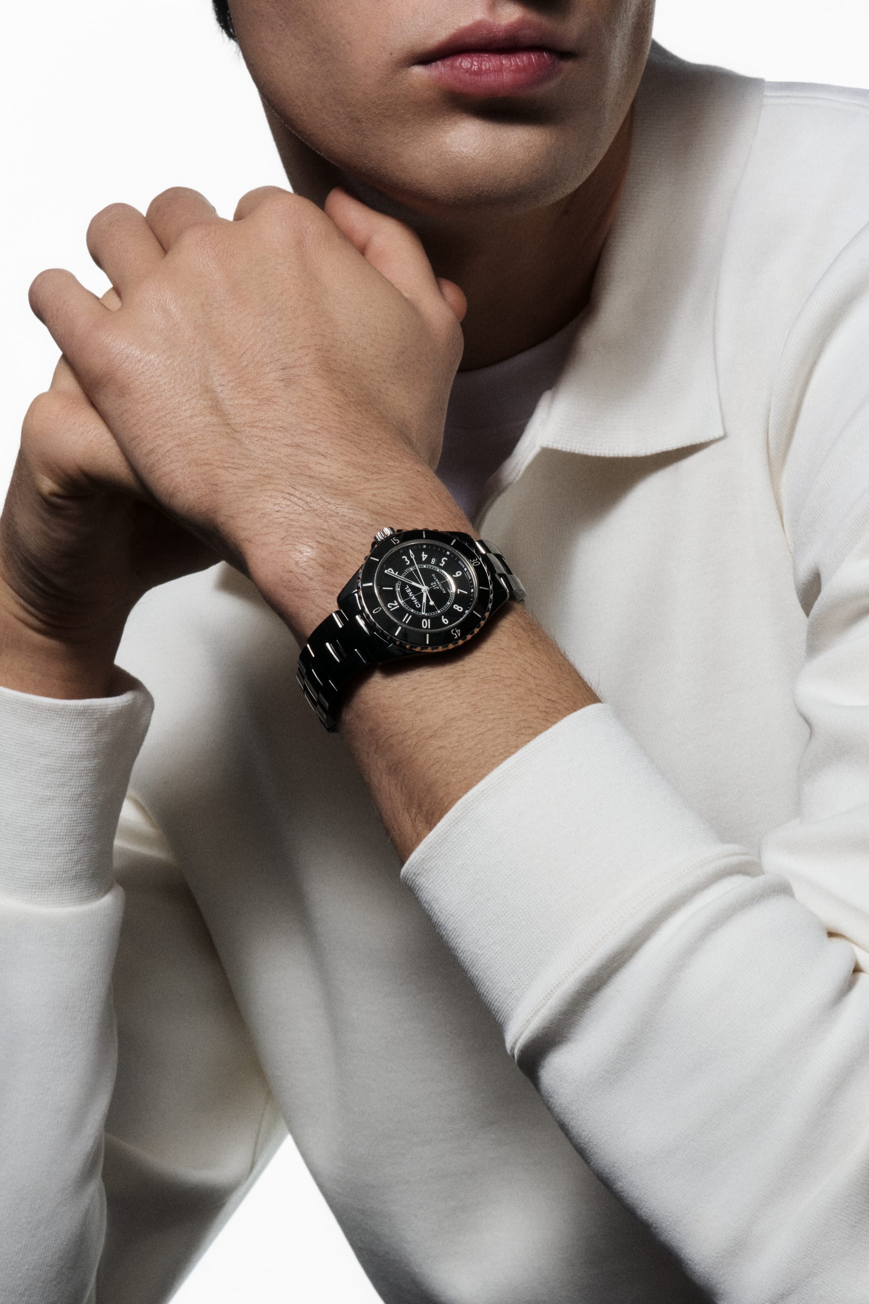 J12 Caliber 12.1 38 mm watch