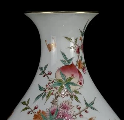 Yongzheng Signed Old Chinese Famille Rose Vase W/peach N1074