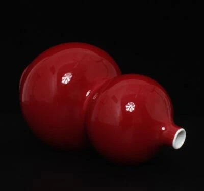 Qianlong Signed Old Chinese Red Glaze Gourd Vase