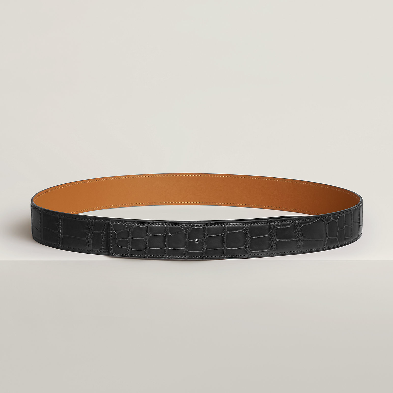 Leather strap 32 mm