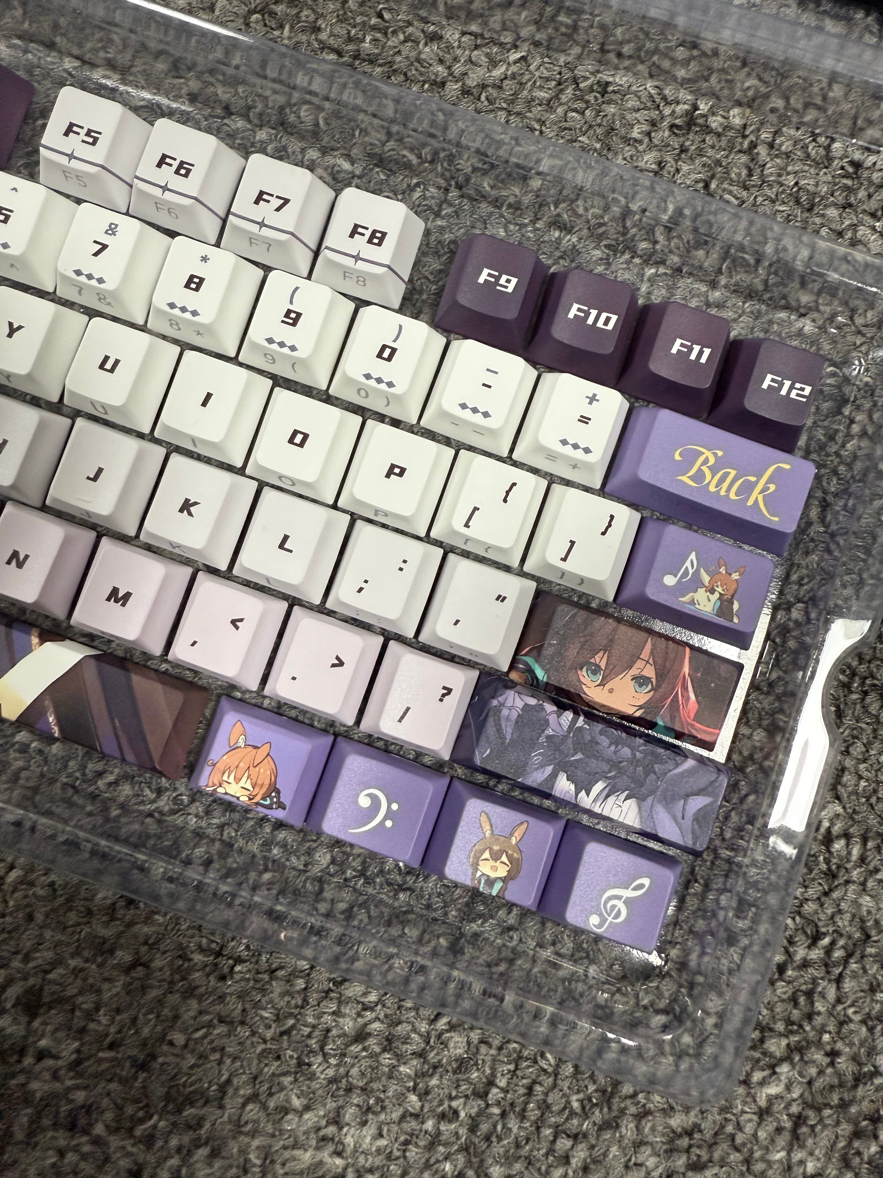 Original Arknights Amiya Theme Side-Printed Keycap Set – PBT 5-Side Dye-Sublimation Cherry Profile 108-Key Kit
