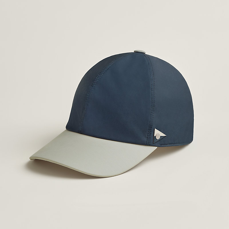 Loyd Amiral cap