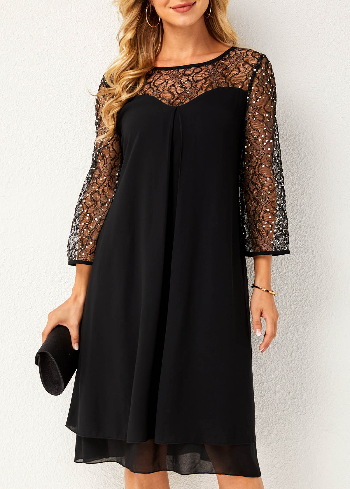 Layered Hem Lace Stitching Round Neck Dress