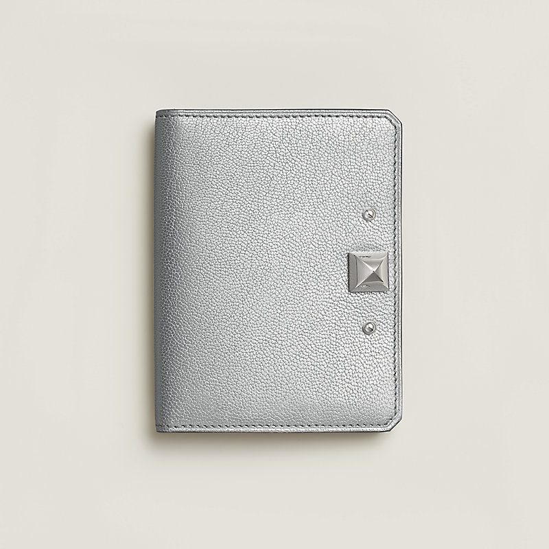 Medor card holder