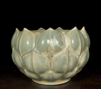 Old Chinese Ru Yao Ru Kiln Brush Washer w/louts flower CK563