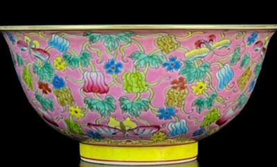 Old Qianlong Signed Chinese Famille Rose Bowl W/flower N1009