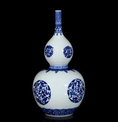 32CM Qianlong Singed Old Chinese Blue and White Gourd Vase W/ bat N3088