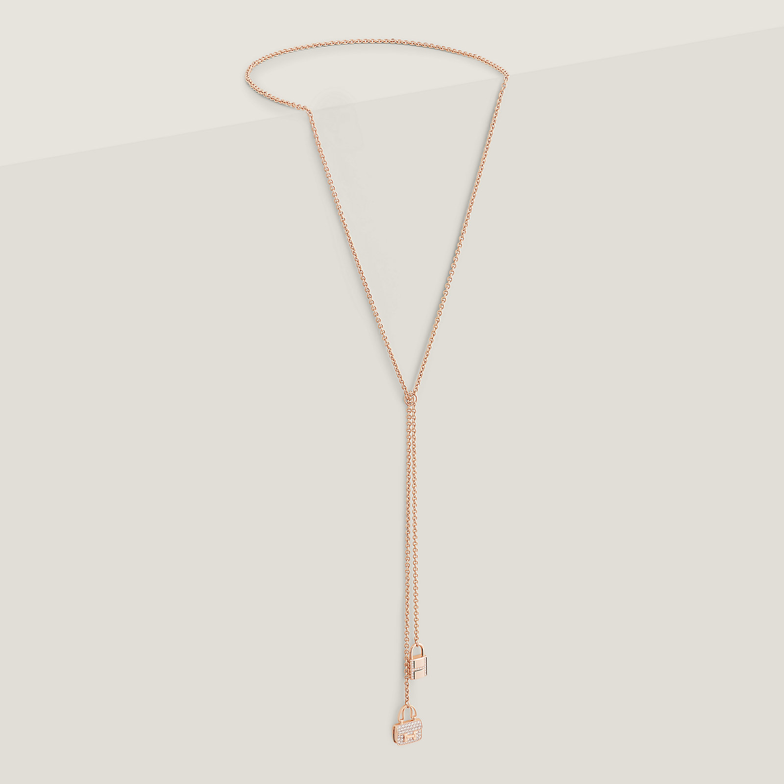 Amulettes Constance long necklace