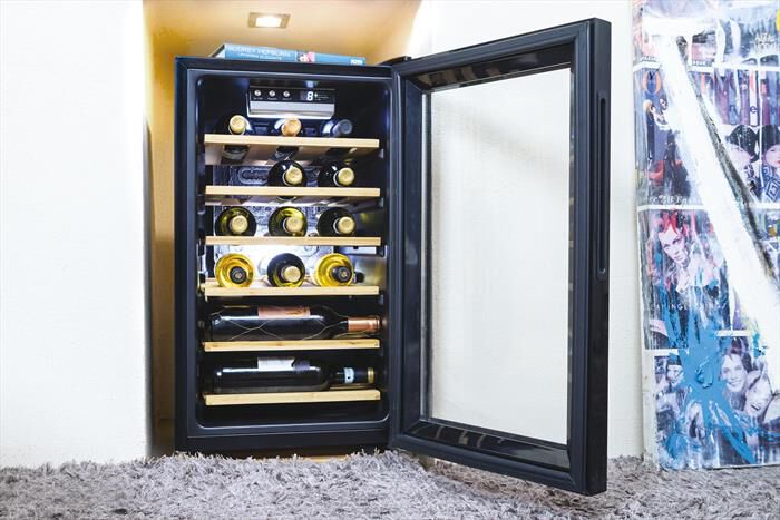 CANDY - Cantinetta CWC 021 ELSP/NF Classe G 21 bottiglie-Nero