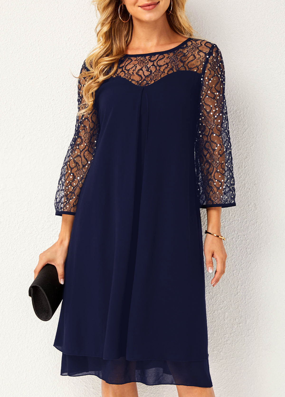 Layered Hem Lace Stitching Round Neck Dress