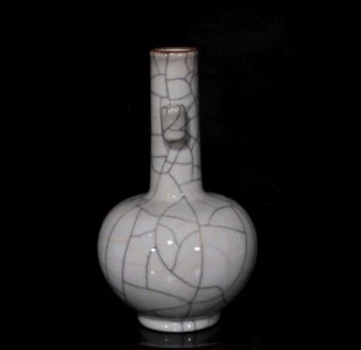 Old Chinese Ge Yao Ge Kiln Vase w/ear N402