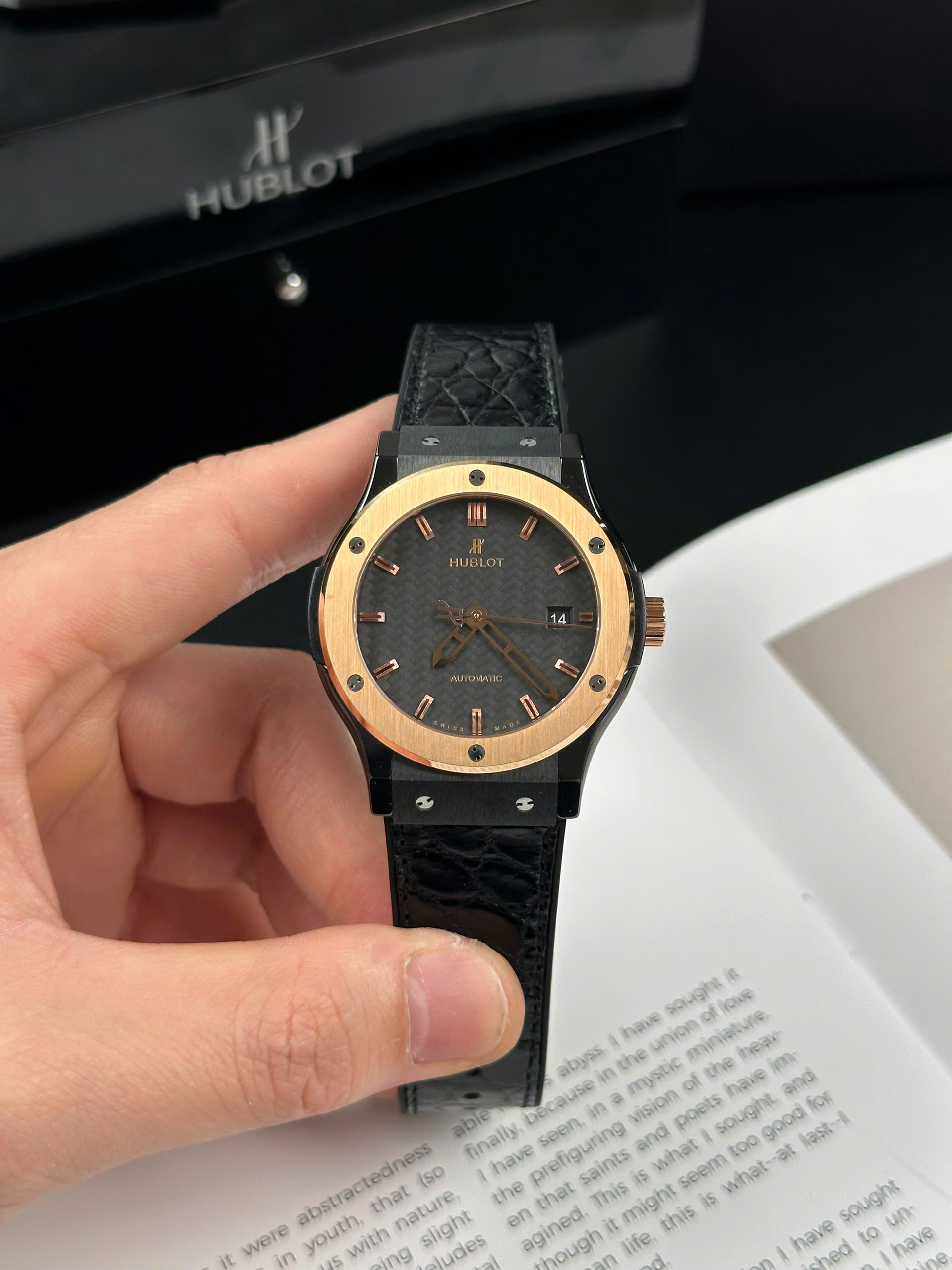 Hublot Classic Fusion Ceramic Carbon Dial King Gold JJZ 42mm 542.CO.1780.RX