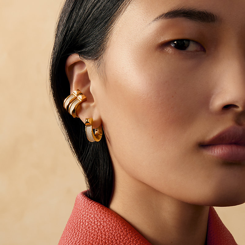 Jockette ear cuff