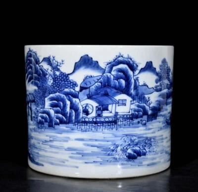 Old Chinese Blue and White Brush Pot W/landscape N3587