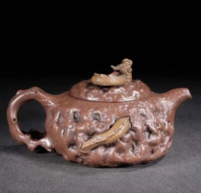Pei Shimin Signed Old Chinese Handmade Yixing Zisha Teapot w/dragon N147