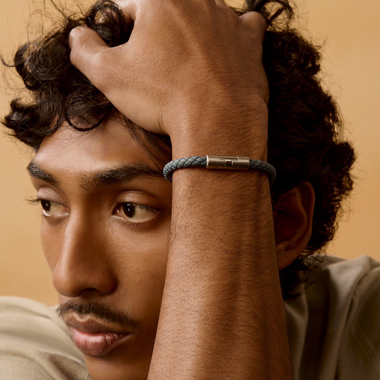 Puzzle H bracelet