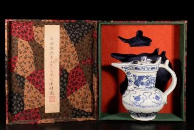 Xuande Signed Old Chinese Blue & White Porcelain Teapot w/phoenix N1402