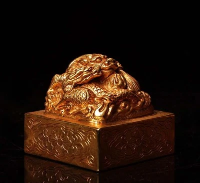 Signed Old Chinese Copper Gilding Seal Stamp w/dragon N4253