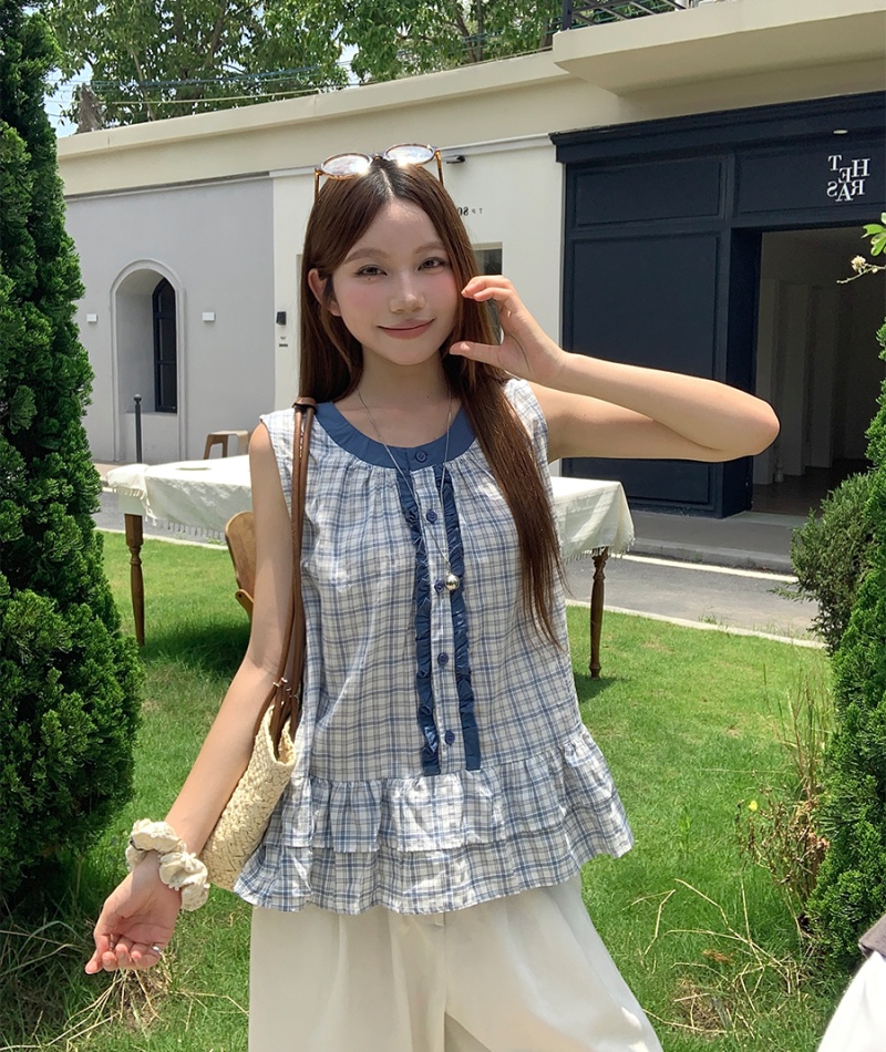 Casual plaid shirt show young doll shirt for women