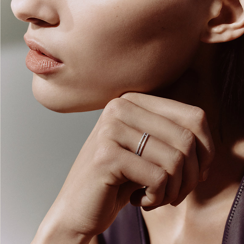 Ariane wedding band, small model