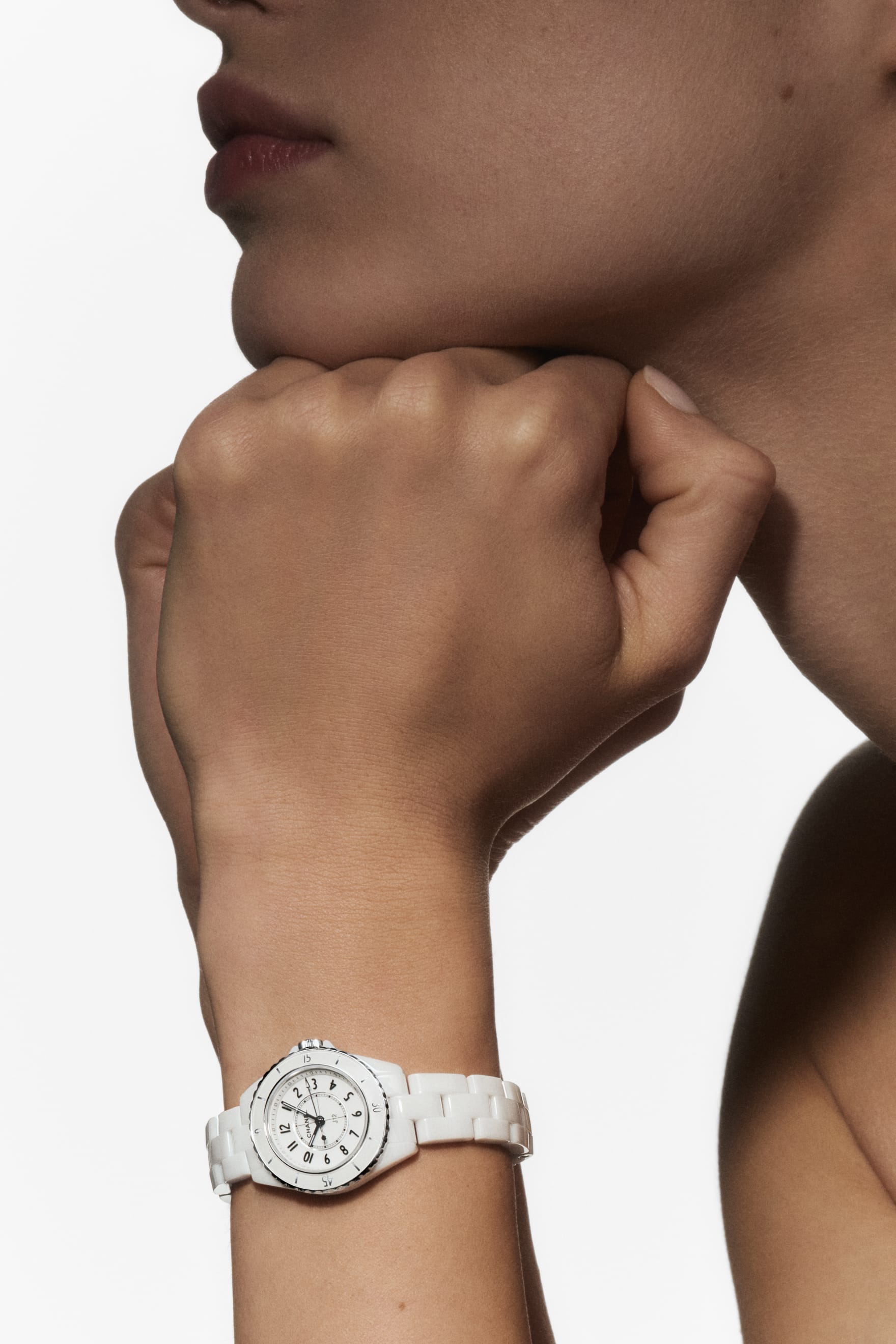 J12 28 mm watch