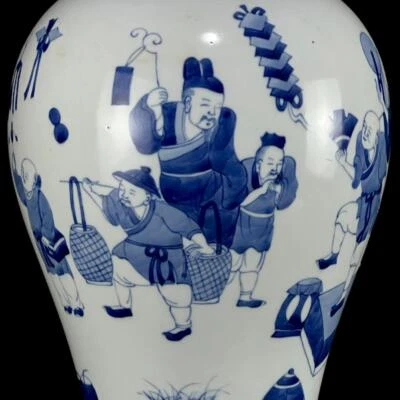 31CM Hengfengtang Singed Old Chinese Blue and White Vase W/figure N1299