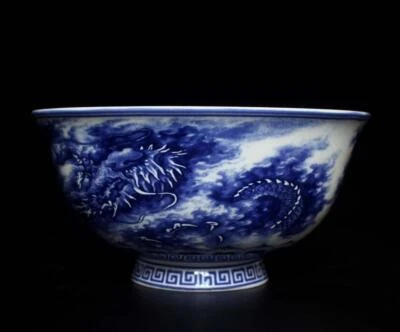 Qianlong Singed Old Chinese Blue and White Bowl W/dragon
