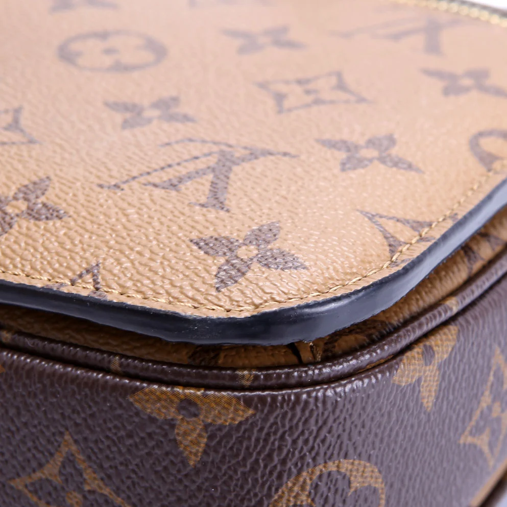 Pochette Metis Reverse Monogram
